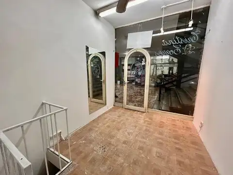 VENTA LOCAL COMERCIAL EN GALERIA - BELGRANO 