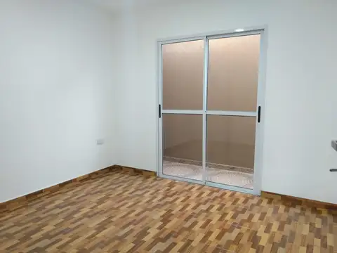 Depto Tipo Casa en Venta de 1 dormitorio