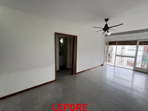 Avenida Directorio 300, Piso 7
