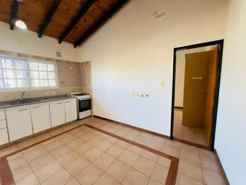 Departamento en planta alta en Alquiler ingreso inmediato