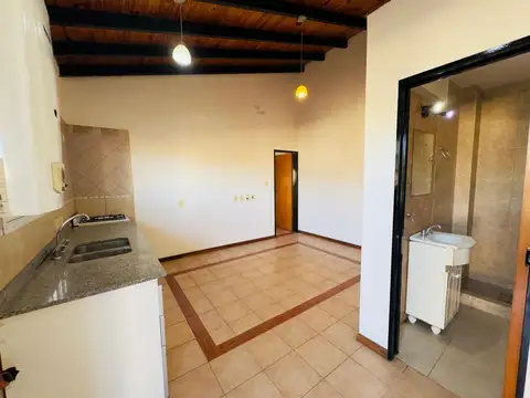 Departamento en Alquiler con 1 cocheras