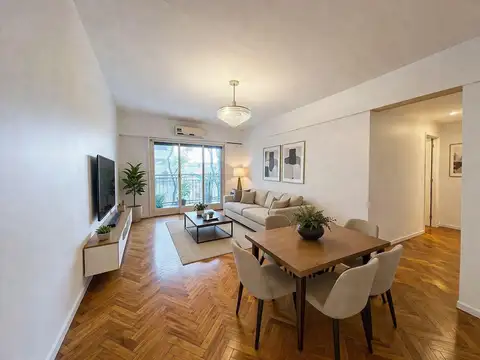 RETASADO  Venta de Departamento 4 Ambientes al FRENTE C/Balcon, APTO CREDITO en Caballito