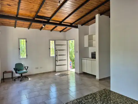 CASA A ESTRENAR CERCA DE LA LAGUNA