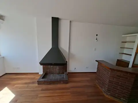 Bartolomé Mitre 900