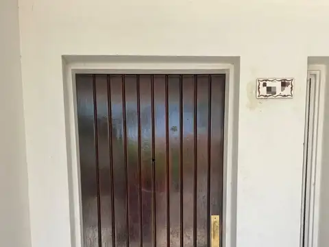 Depto Tipo Casa en Venta de 2 ambientes