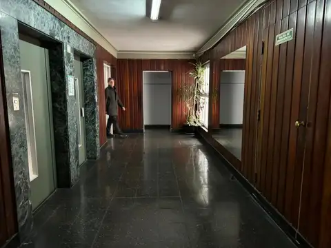 Oficina en Venta 50 años