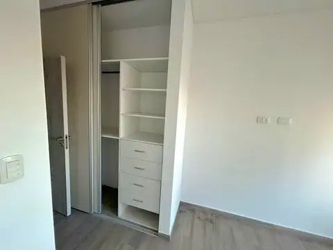 VENTA DEPTO 3 AMB C/BCON A ESTRENAR. MATADEROS