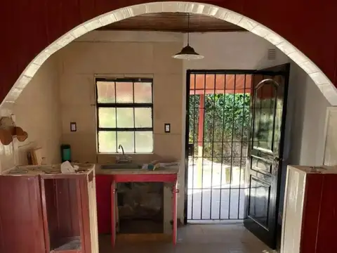 Comoda Casa de 4 ambientes cerca de la estacion de Pilar