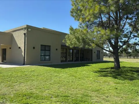 VENTA LOTE TERRENO CON OBRA INICIADA CLUB DE CAMPO