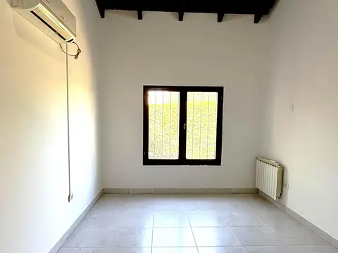 Casa en Alquiler de 4 dormitorios