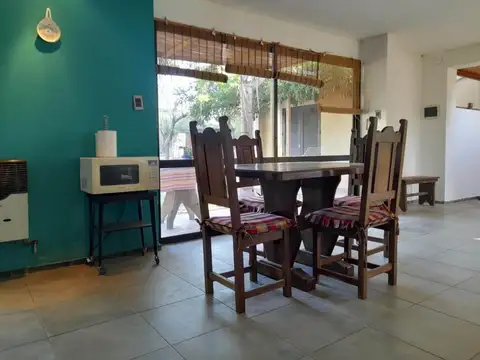 CASA DE 3 DORMITORIOS A 100 MTS. DE LA RUTA