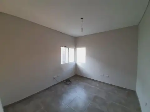 VENTA CASA INTERNA DE 2 DORMITORIOS