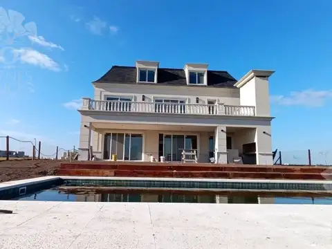 Casa en Venta en Belén de Escobar, USD 1.850.000