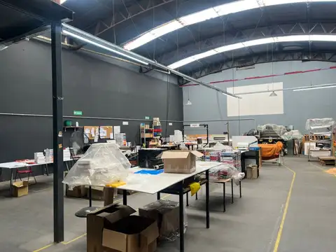 Galpon en Venta 35,71  mts Fondo