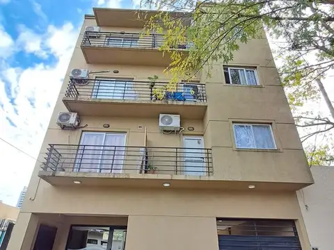 Venta Monoambiente, Balcón y Cochera- Muñiz