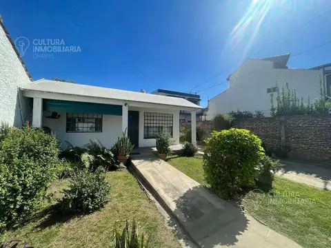 VENTA 2  CASAS DE 3 AMBIENTES EN MISMO LOTE VILLA TESEI MULTIFAMILIAR