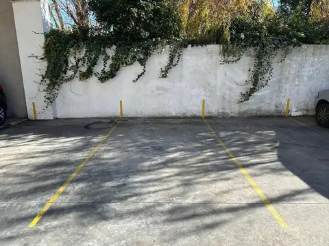Cochera en Venta en Lanús Oeste, Lanús