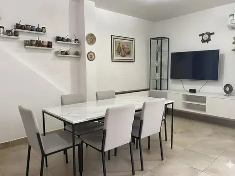 Depto Tipo Casa en Venta en El Palomar, USD 75.000
