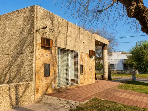 Local en Venta 40 años