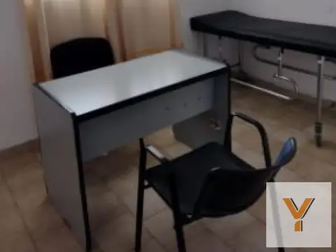 Avenida Hipólito Yrigoyen e/ Santiago del Estero y Comandante Carbonari