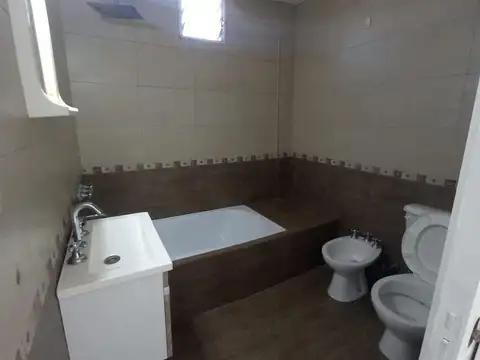 Departamento en Alquiler en Wilde, $ 600.000