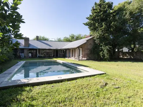 Casa en Venta en Gonnet APTO BANCO