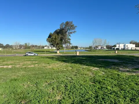 Oportunidad Única en Azzurra Tortugas: Lote de 750 m² en un Entorno Natural y Sofisticado