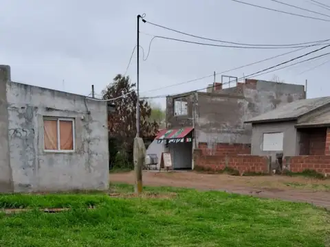 Lote: Calle 2 esq. Calle 23 - San Bernardo - B772