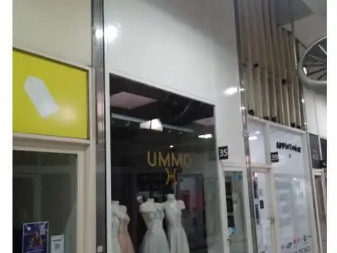 LOCALES GALERIA  MARGA  AV. CABILDO 2350  DESDE   U$S 14900