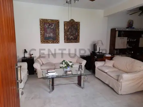 Casa en Venta en Parque Chacabuco, USD 229.000