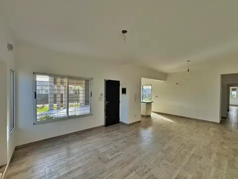 Casa en Alquiler en Roldan, $ 1.000.000