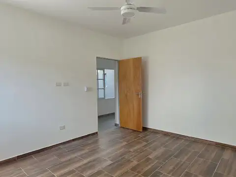 Departamento en Alquiler en Tiro Suizo, $ 800.000