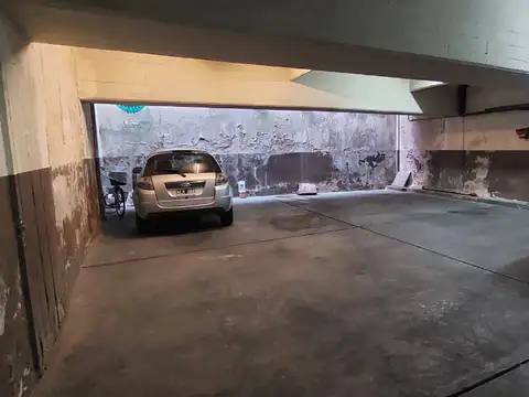 Cochera en Venta con acceso Horizontal