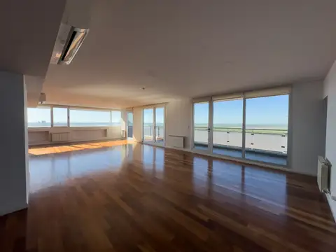 DEPARTAMENTO 4 DORMITORIOS CON VISTA AL RÍO EN PUERTO NORTE EN ALQUILER