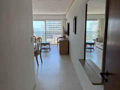 Departamento en Venta en Punta del Este, USD 217