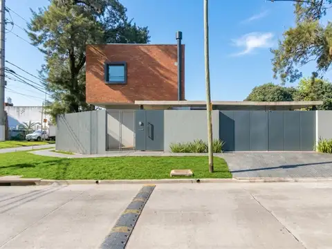 Casa en Venta en Castelar Norte, USD 415.000