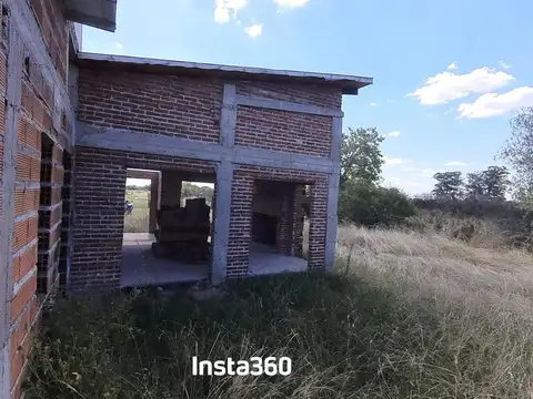 Casa 3 ambientes con 2 baños