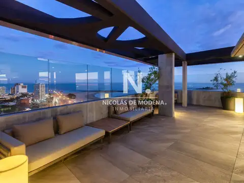 Apartamento en venta de 3 dormitorios al frente con vista al mar en Malvin,Montevideo!