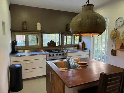 Casa en Venta al Este