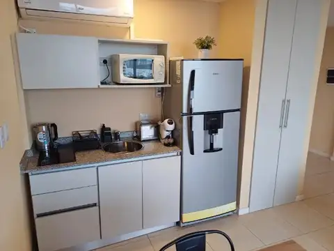 ESTUDIOS DE LA BAHIA, Bahia Gran 200