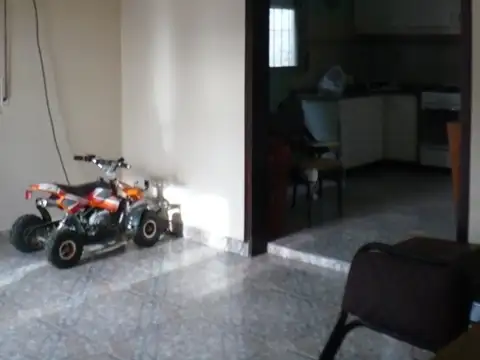 CASA EN VTA 4 AMBIENTES! VENTA DIRECTA 