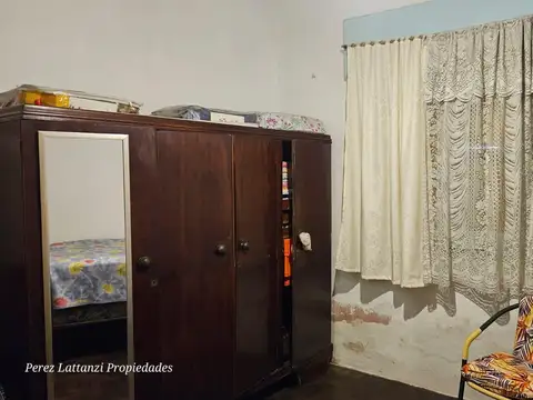 Venta Casa 3 ambientes 105 m2 de terreno en Ciudadela