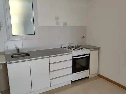 Departamento en Alquiler en Nuestra Señora De Lourdes, $ 510.000