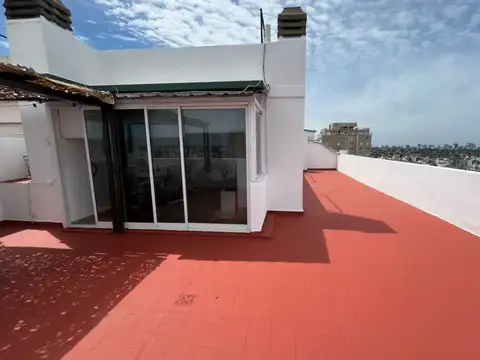 GASCON 2000, Piso 15