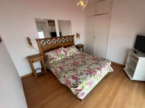 ALQUILER PARA ESTUDIANTES 2026 DEPARTAMENTO 2 AMBIENTES CON TERRAZA, PLAZA COLÓN