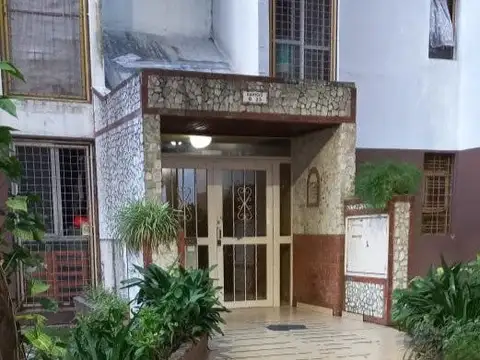DEPARTAMENTO 4 AMBIENTES BARRIO ESPORA POMPEYA CABA