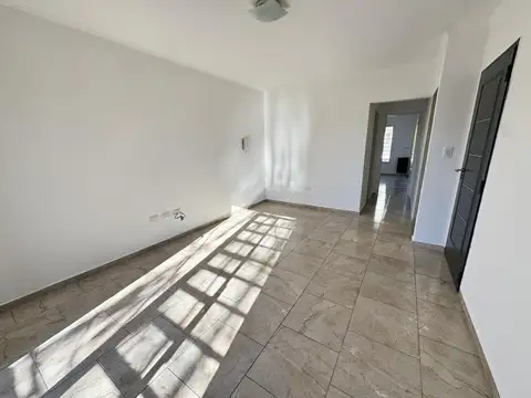 Departamento en Tandil apto crédito, ideal para renta, impecable