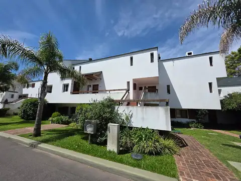 Alquiler Departamento en Dúplex Tres amb con Amarra 