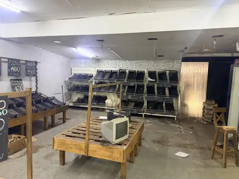 Local en Venta 30 años