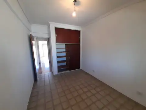 Avenida Bartolomé Mitre 1600, Piso 2